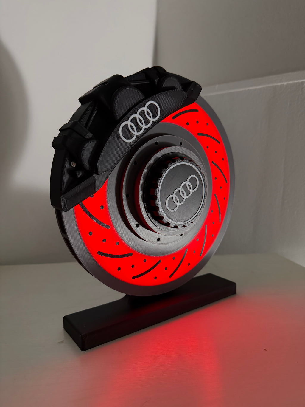 🏎️ Lampe disque Audi